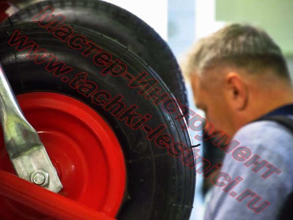 Колёса для тачек...